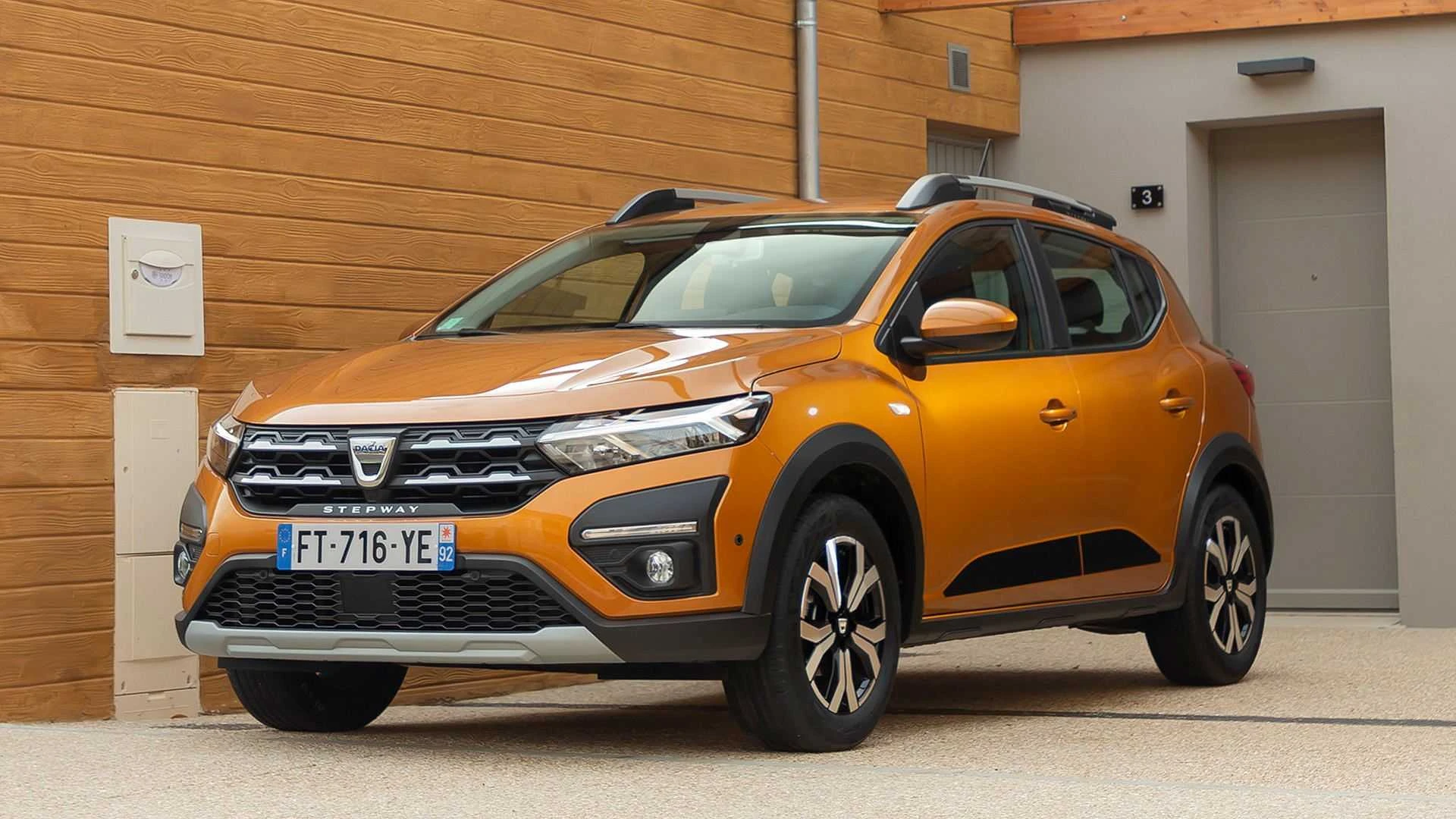 Dacia Sandero s trona najprodavanijeg u Europi skinula VW Golfa!
