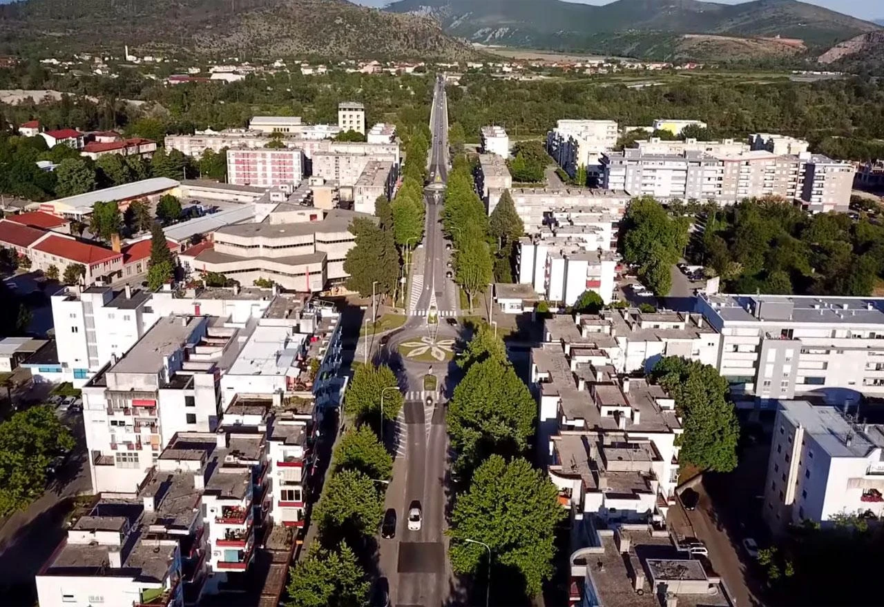Čapljinski školarci dobivaju besplatne udžbenike