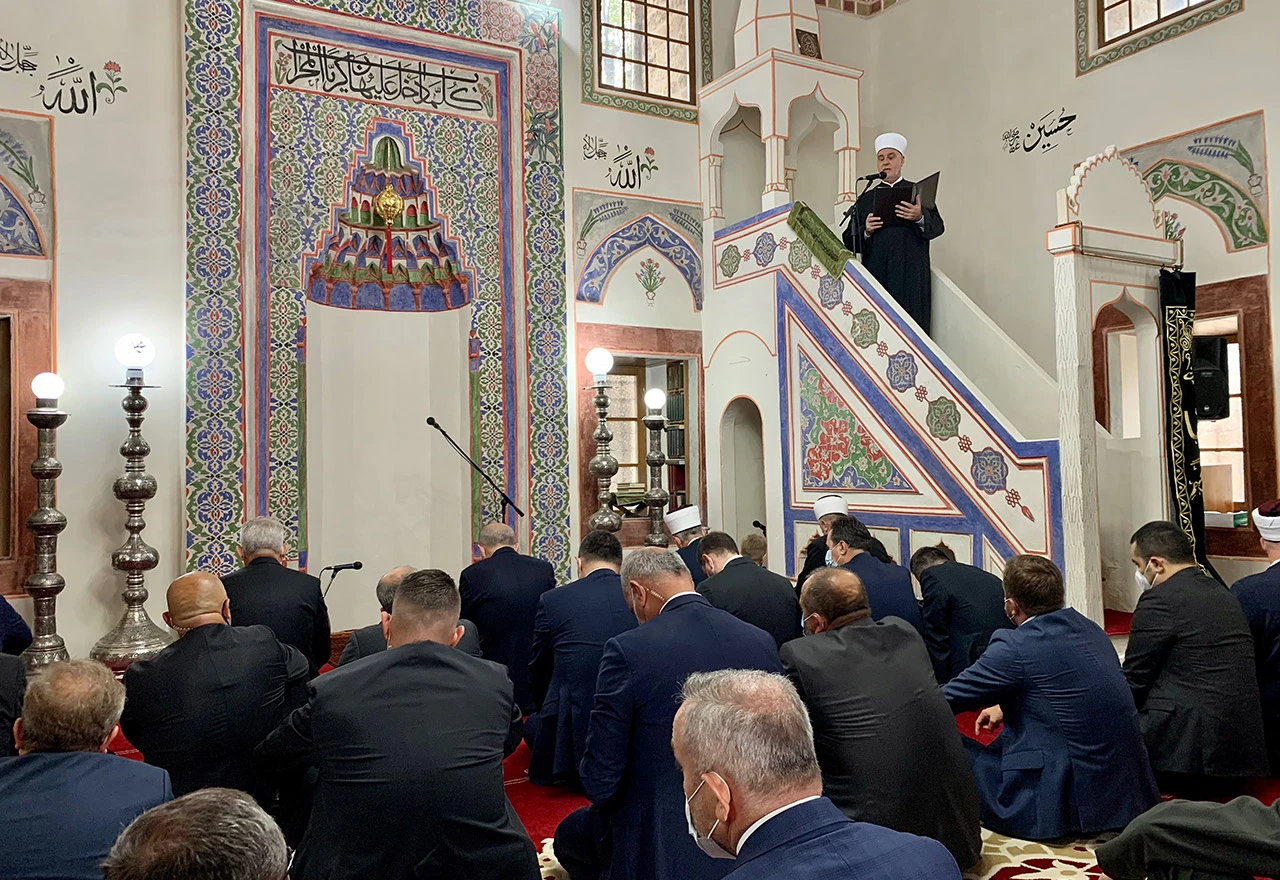 Reisu-l-ulema Kavazović u hutbi pozvao na cijepljenje protiv koronavirusa