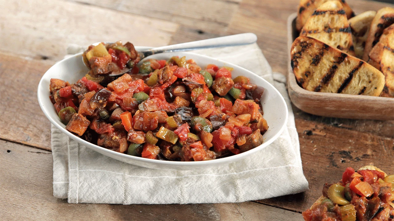 Ponos Sicilije: Caponata- omiljeno ljetno jelo od tikvica i patlidžana