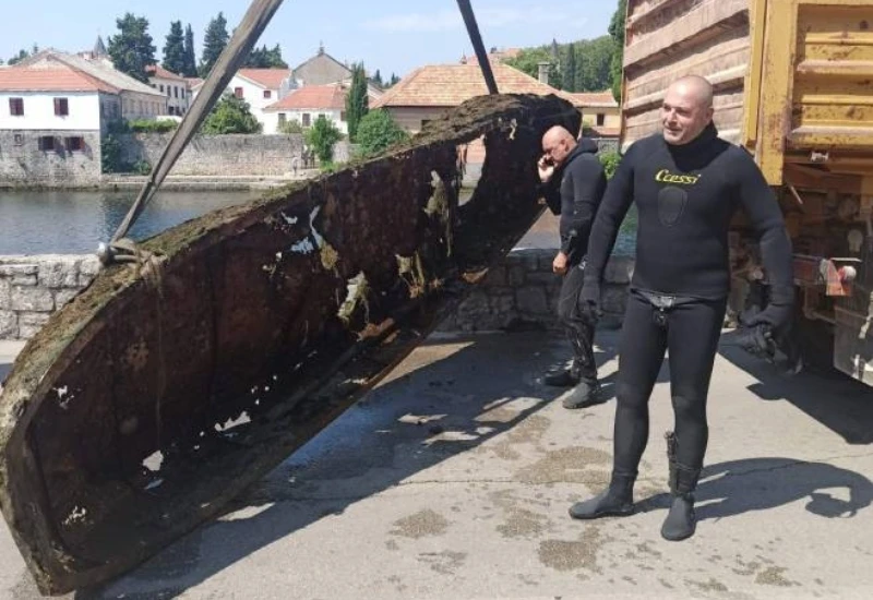 VIDEO|Trebišnjica skrivala ostake čamca iz 1898. godine