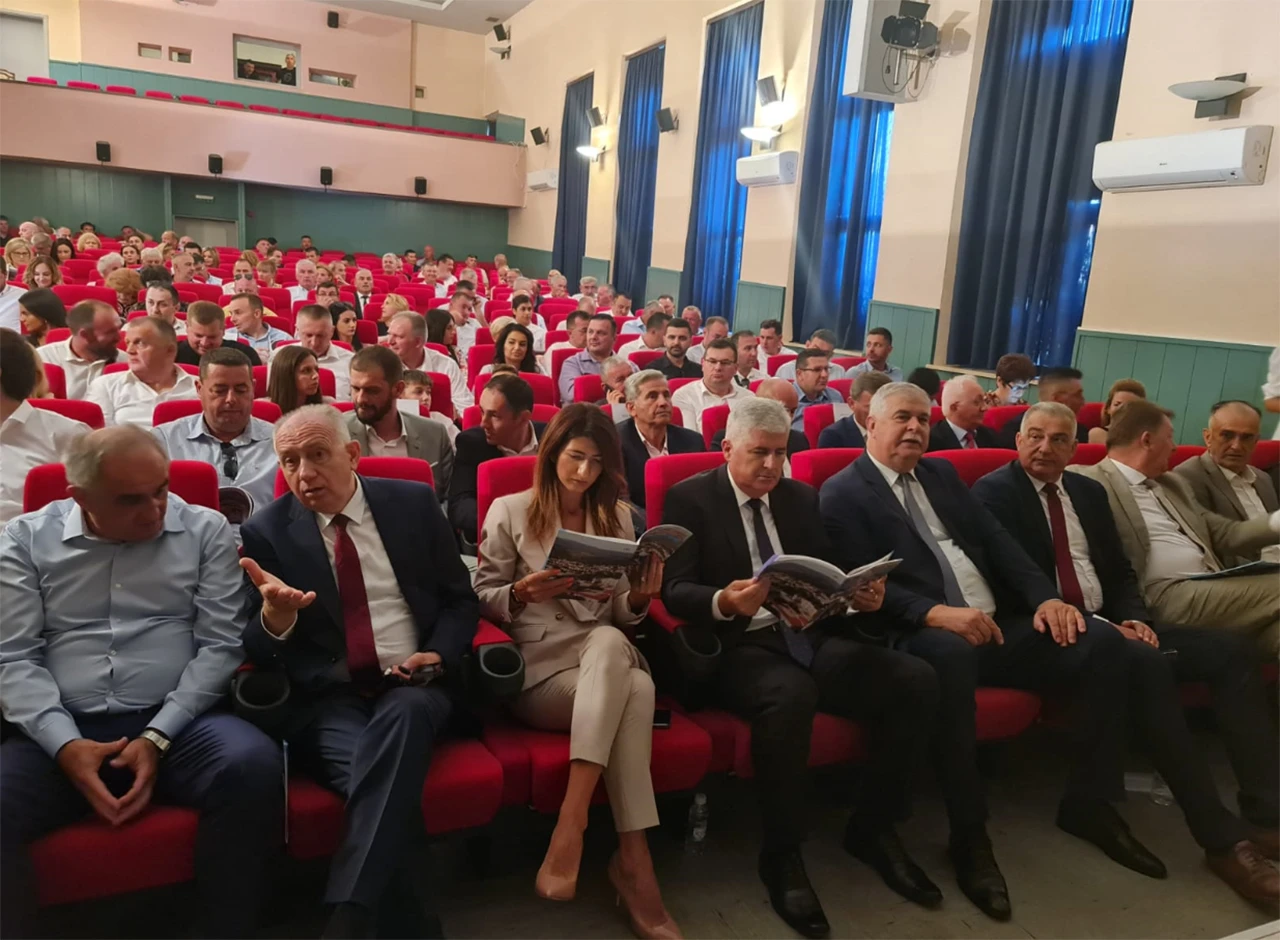 Čović dao potporu projektima koji se planiraju u Širokome Brijegu