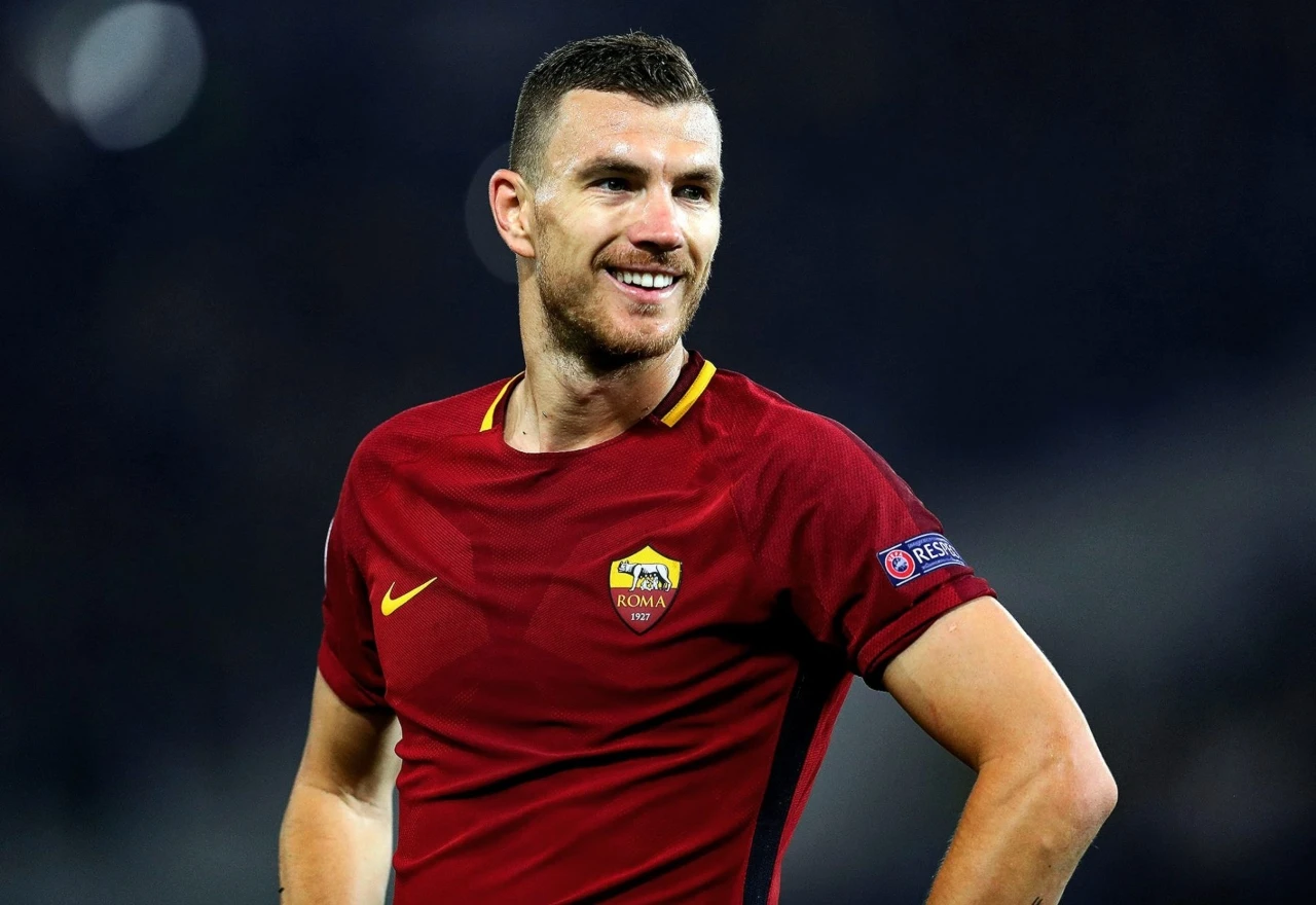 Džeko na medicinskim pregledima, Mourinho zatražio napadača Chelseaja kao zamjenu