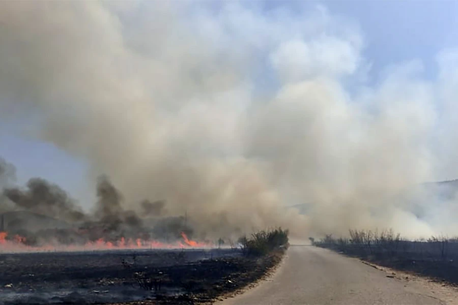 Veliki požar u Bačevićima, u opasnosti bile i kuće