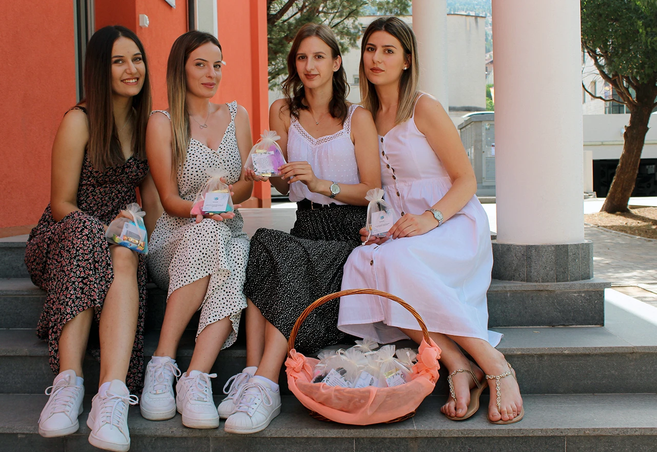 Studentice motivirajućim porukama ukazale na probleme mladih