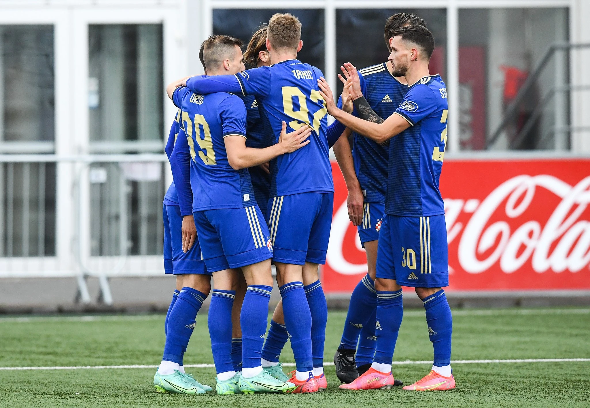 Dinamo golovima Ivanušeca i Oršića slavio protiv Valura u Reykjaviku