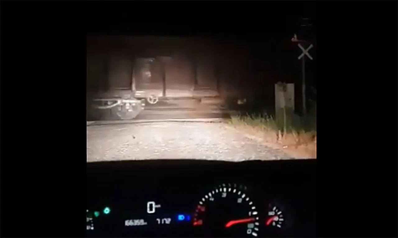 Signalizacije ni na vidiku: Vlakom kroz Bačeviće
