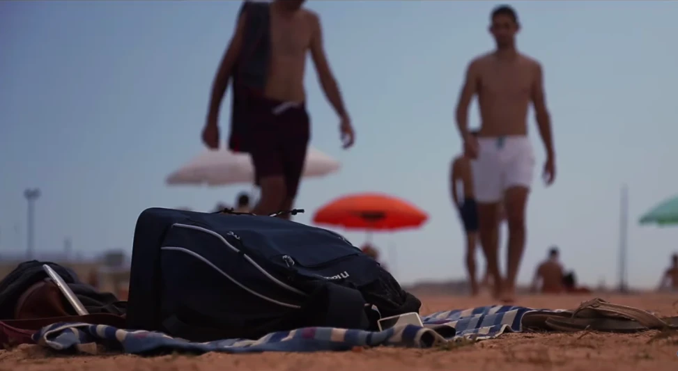Policija rasvijetlila krađu torbe s plaže