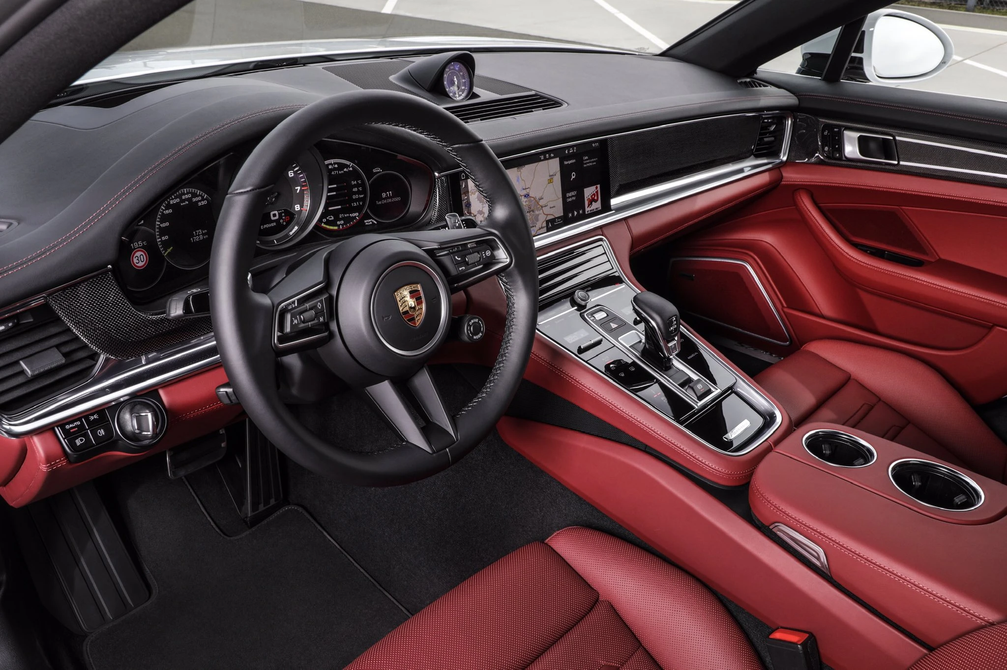 Porsche će novim projektom ugroziti Teslu u Europi