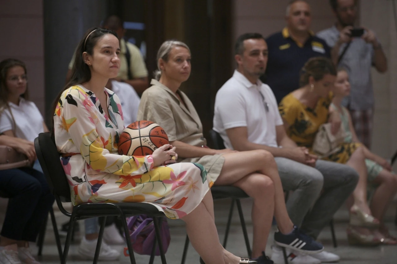Svečano dočekana bh. ženska košarkaška reprezentacija