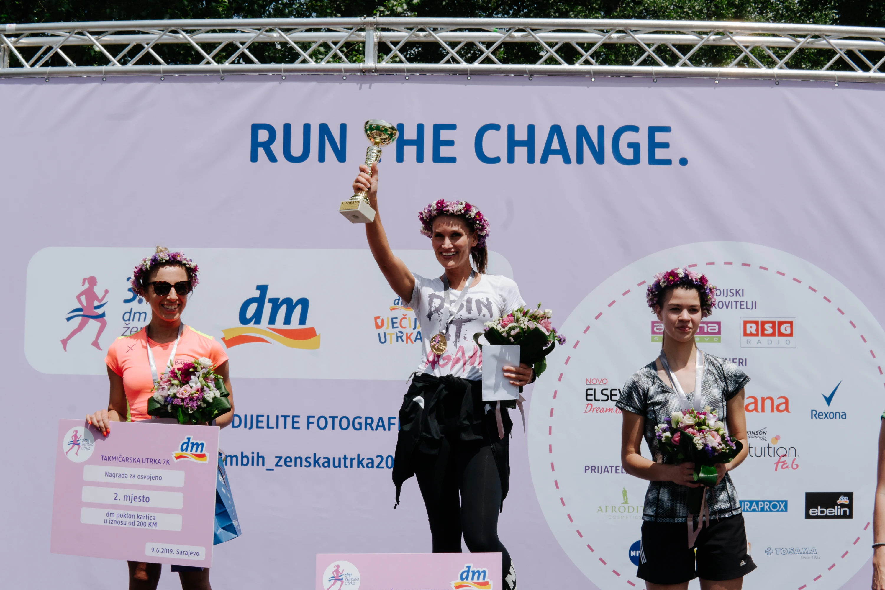 Povodom 4. dm ženske utrke dm donira 10.000 KM dječjim sportskim udruženjima i klubovima