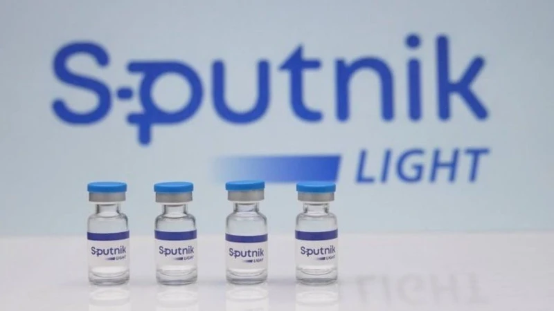 U opticaju i cjepivo Sputnjik Light
