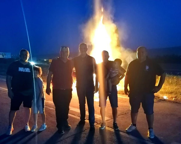 Mostar: Zapaljen Ivanjski krijes