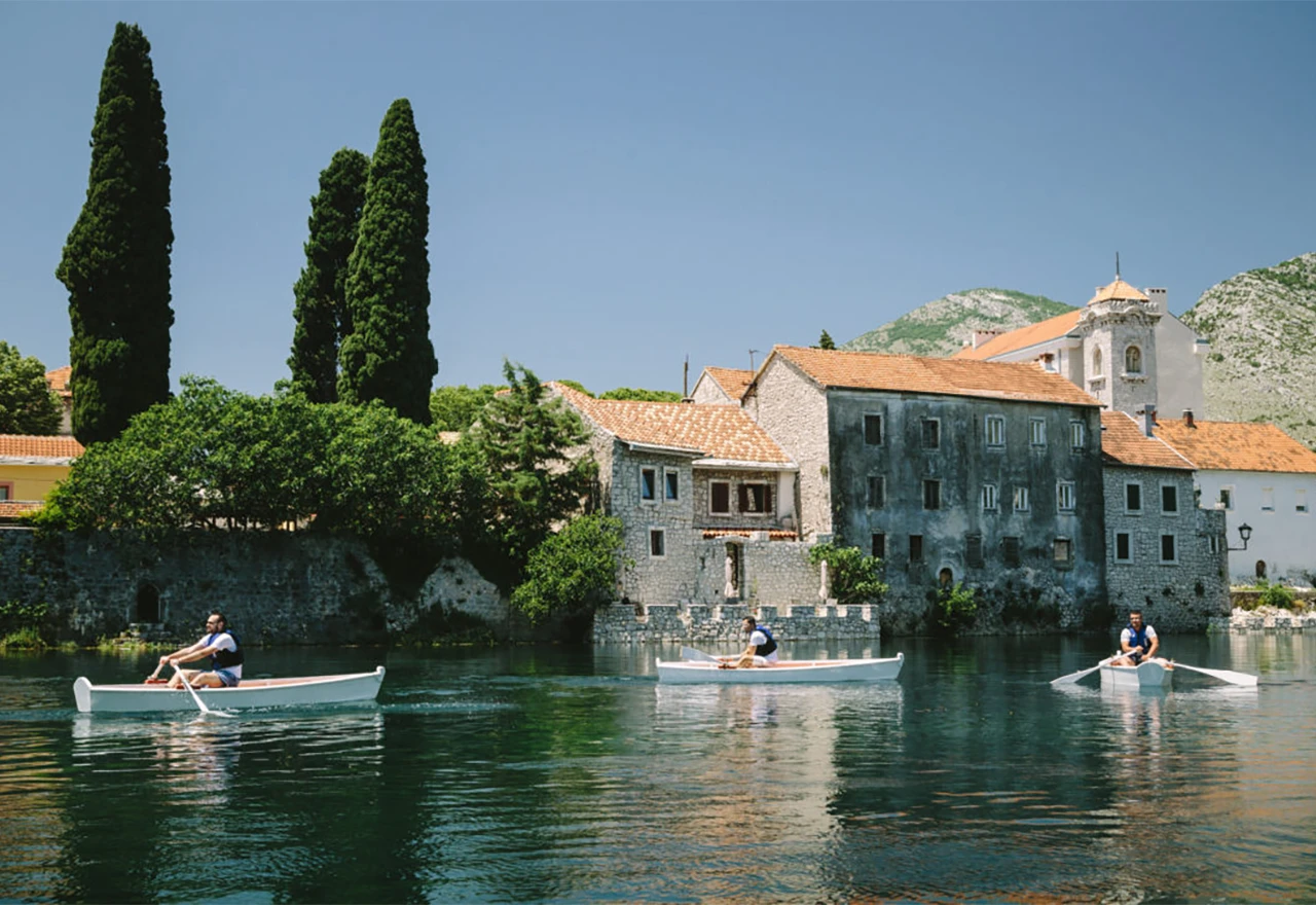 Lađe na Trebišnjici - ukras i turistička atrakcija najjužnijeg bh. grada