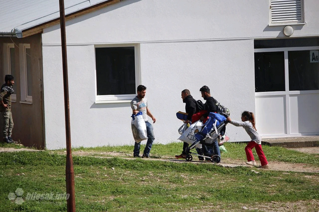 Jusuf i Sofia iz Alepa migrantima u Salakovcu ispričali svoju priču