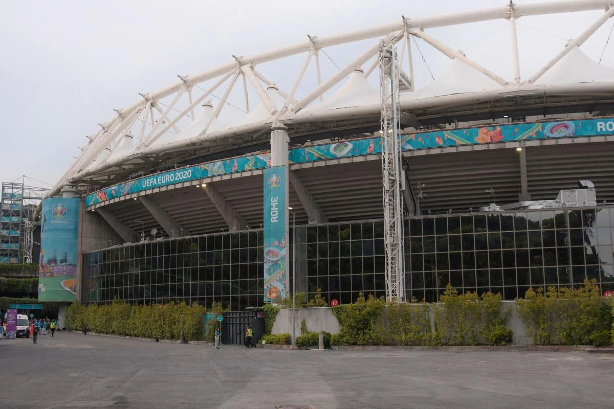 Policija deaktivirala bombu u blizini stadiona Olimpico