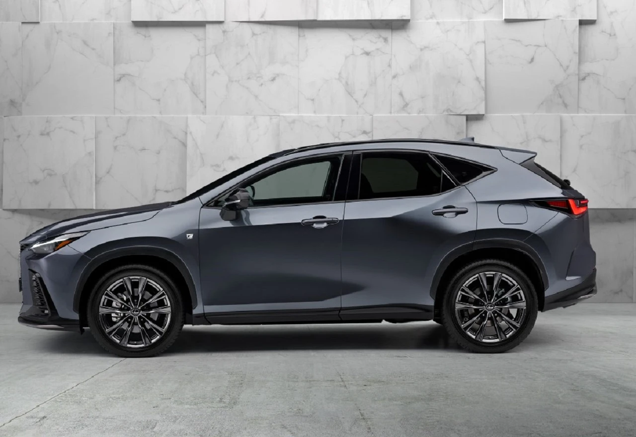 Potpuno novi Lexus NX dobiva i plug-in hibridnu verziju