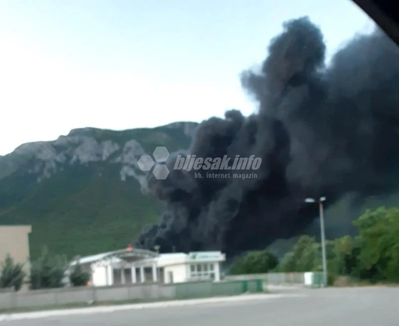VIDEO | Veliki požar u krugu JP Deponija Mostar