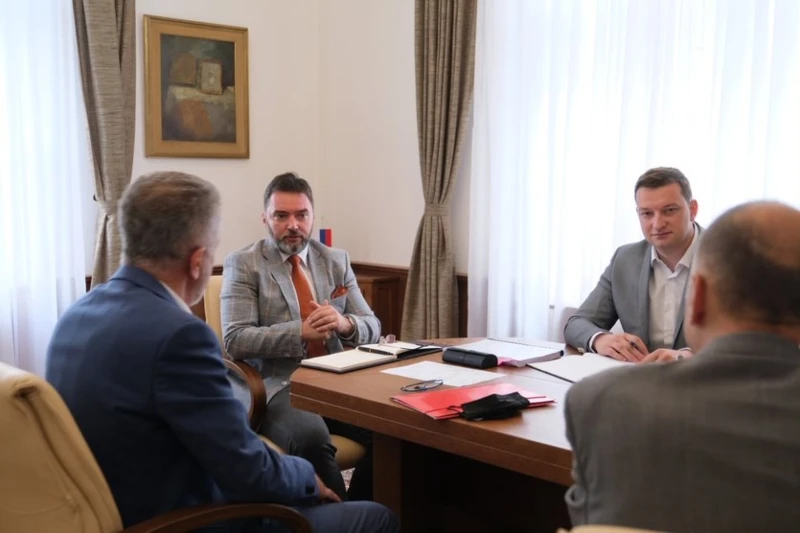 Košarac nije optimističan da će Hrvatska odustati od Trgovske gore
