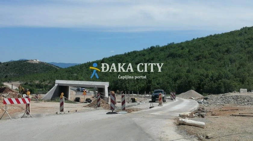 Nakon blokade i dogovora - kineska tvrtka dovršila radove na jednom kolničkom traku