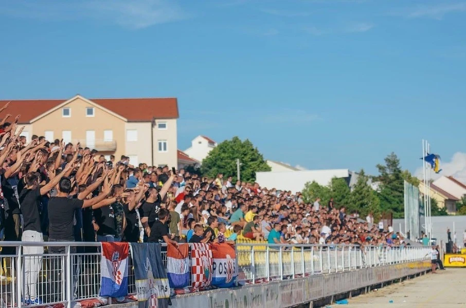 Velika fešta u Posušju: Navijače na tribine pozivali Ronaldo, Žorž...