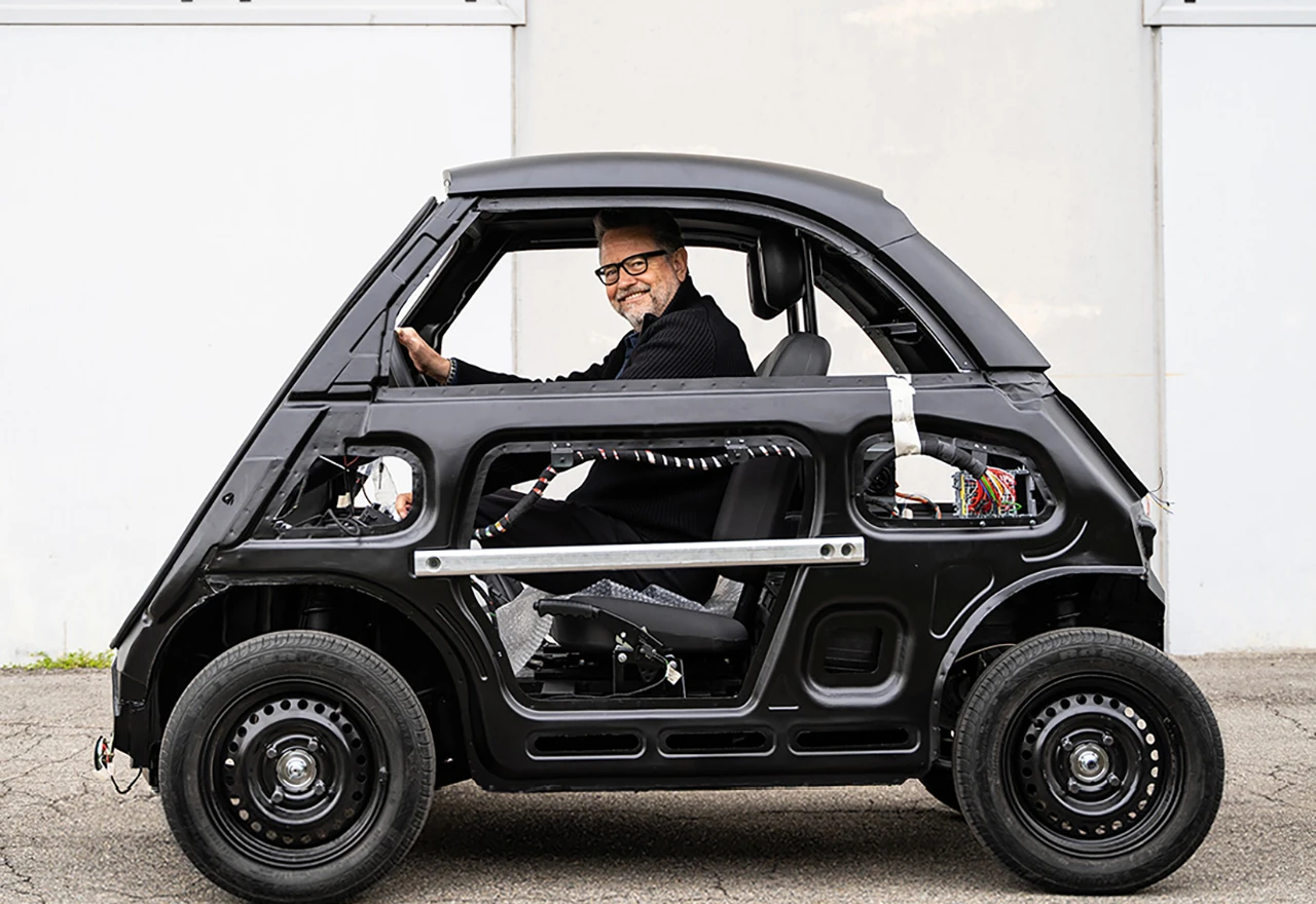 Microlino - automobil “za dvije osobe i tri gajbe piva”