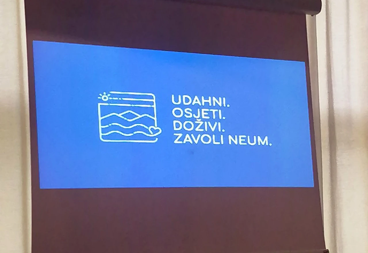 Neum se predstavio u Novom Sadu