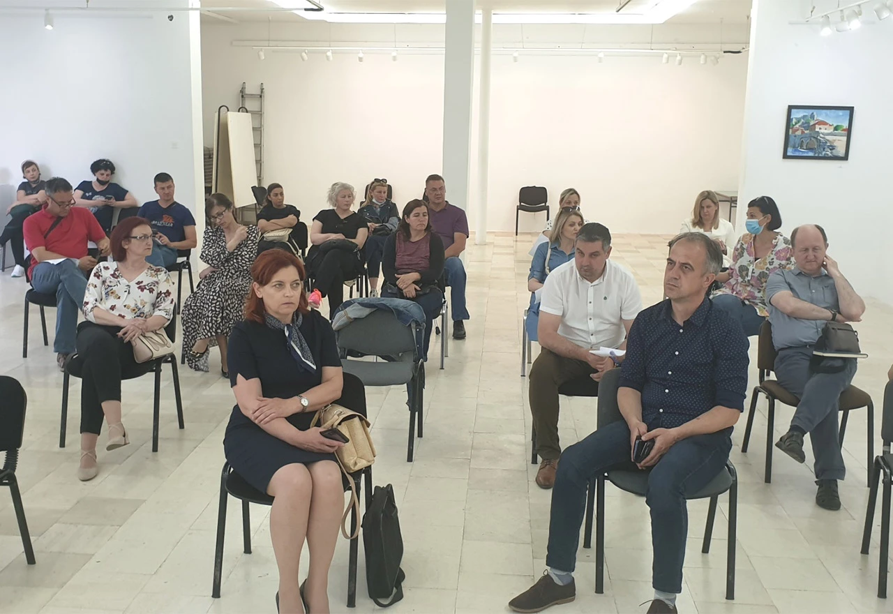 Roditelji traže od ministarstva oslobađanje plaćanja trošarine i upisnine