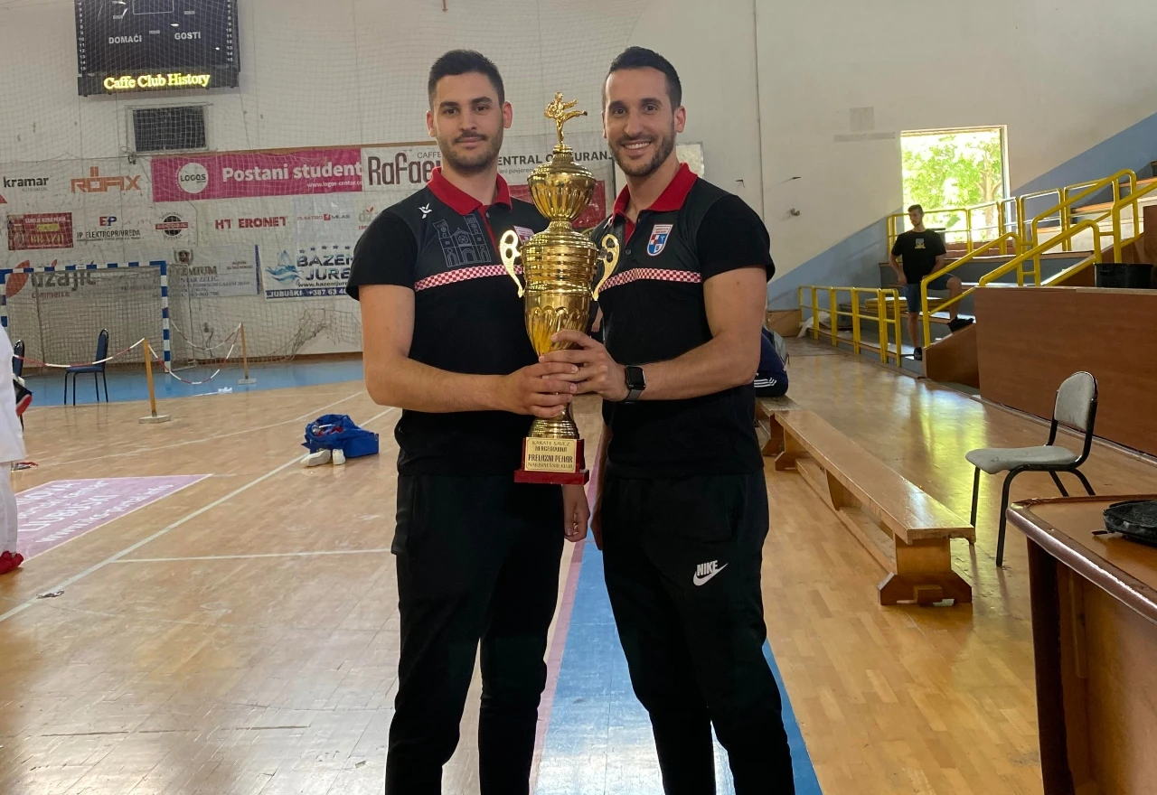 7 zlatnih medalja za karate klub ''Široki Brijeg''