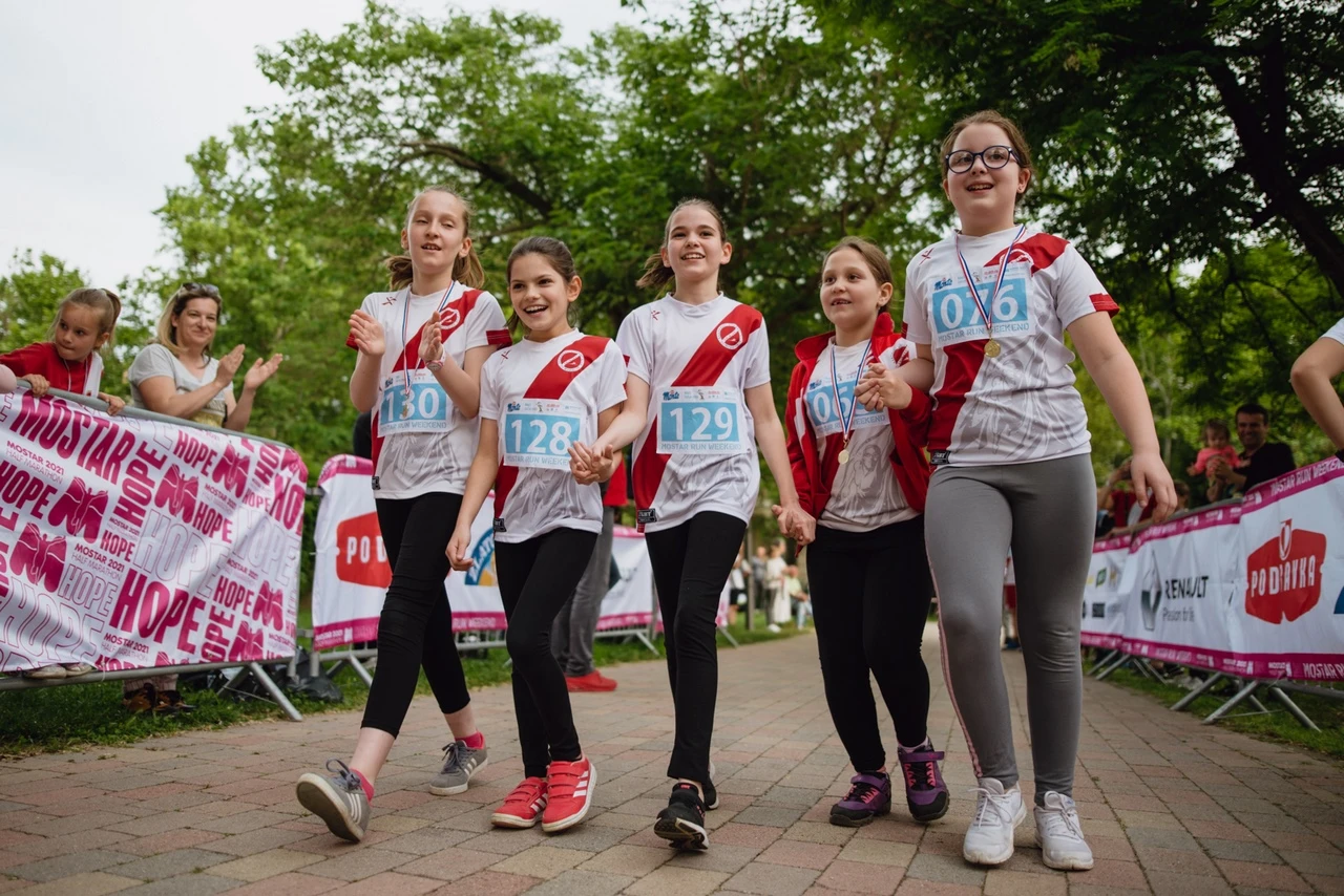 Više od 300 djece sudjelovalo u utrci u Mostaru