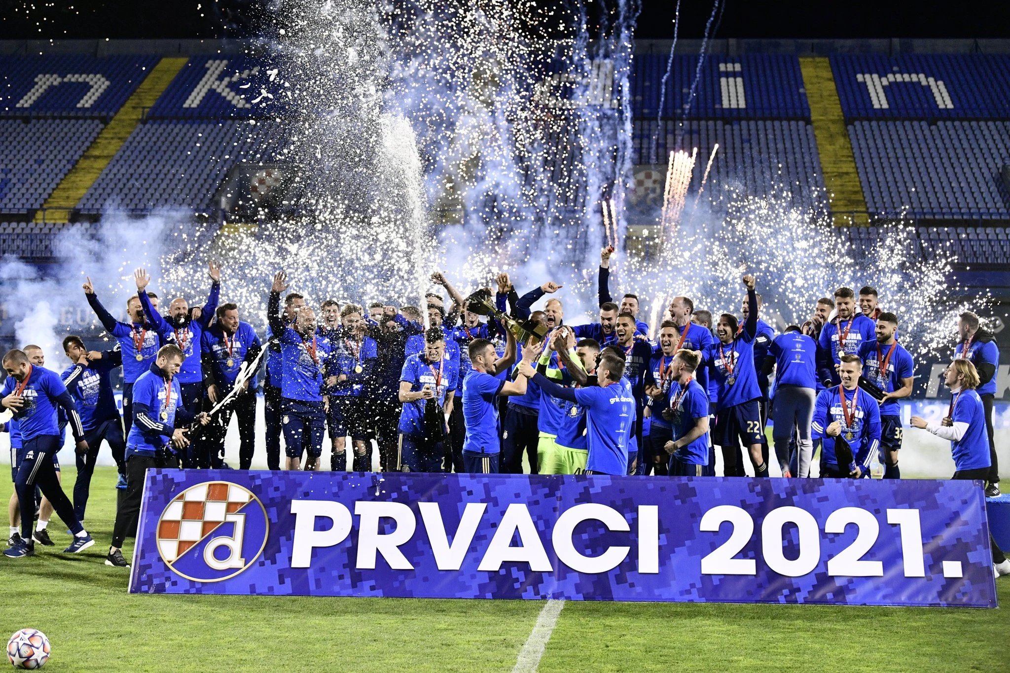 Dinamo u kvalifikacijama LP, ostali u Konferencijskoj ligi, Mierez najbolji strijelac