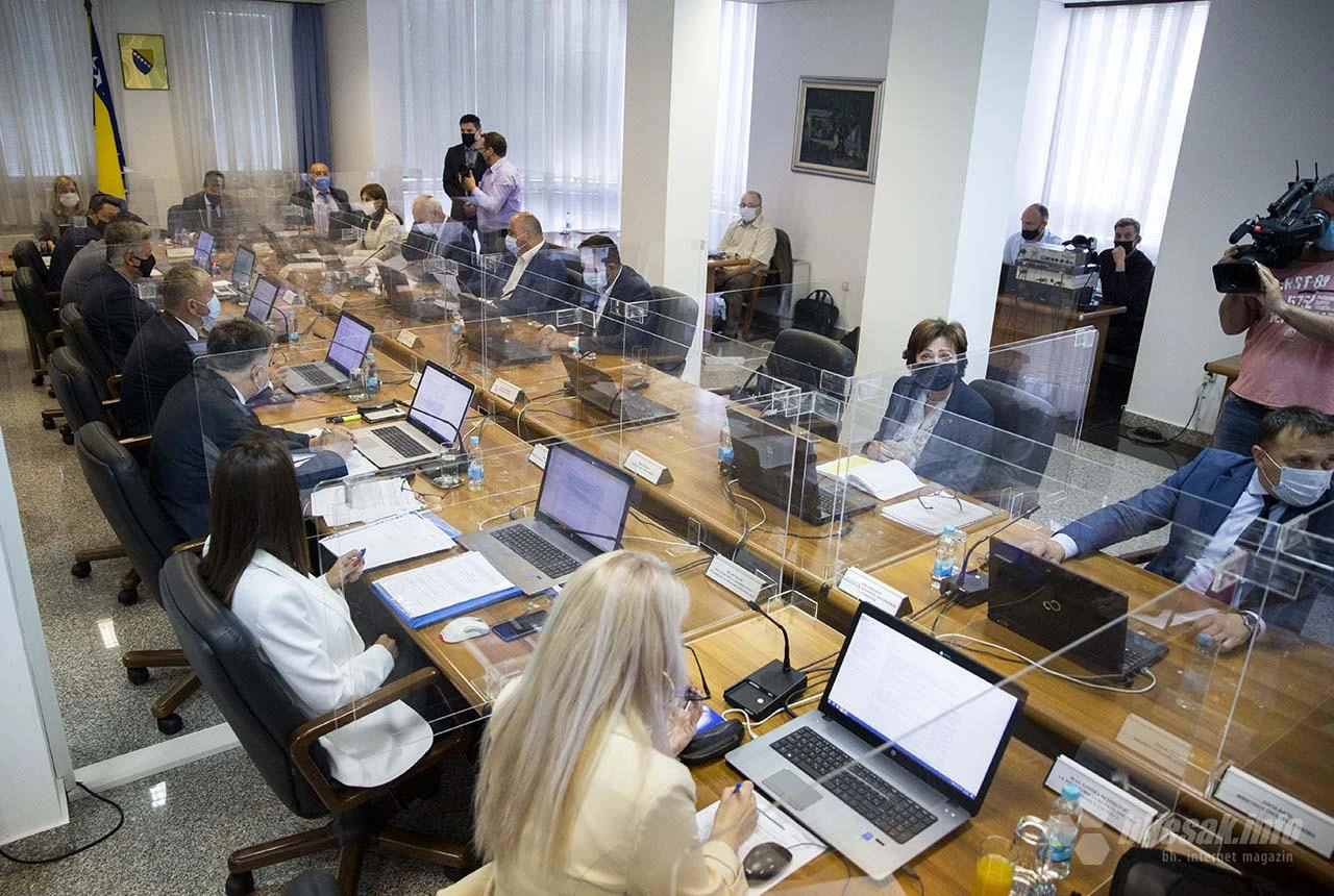 200 milijuna KM poduzećima