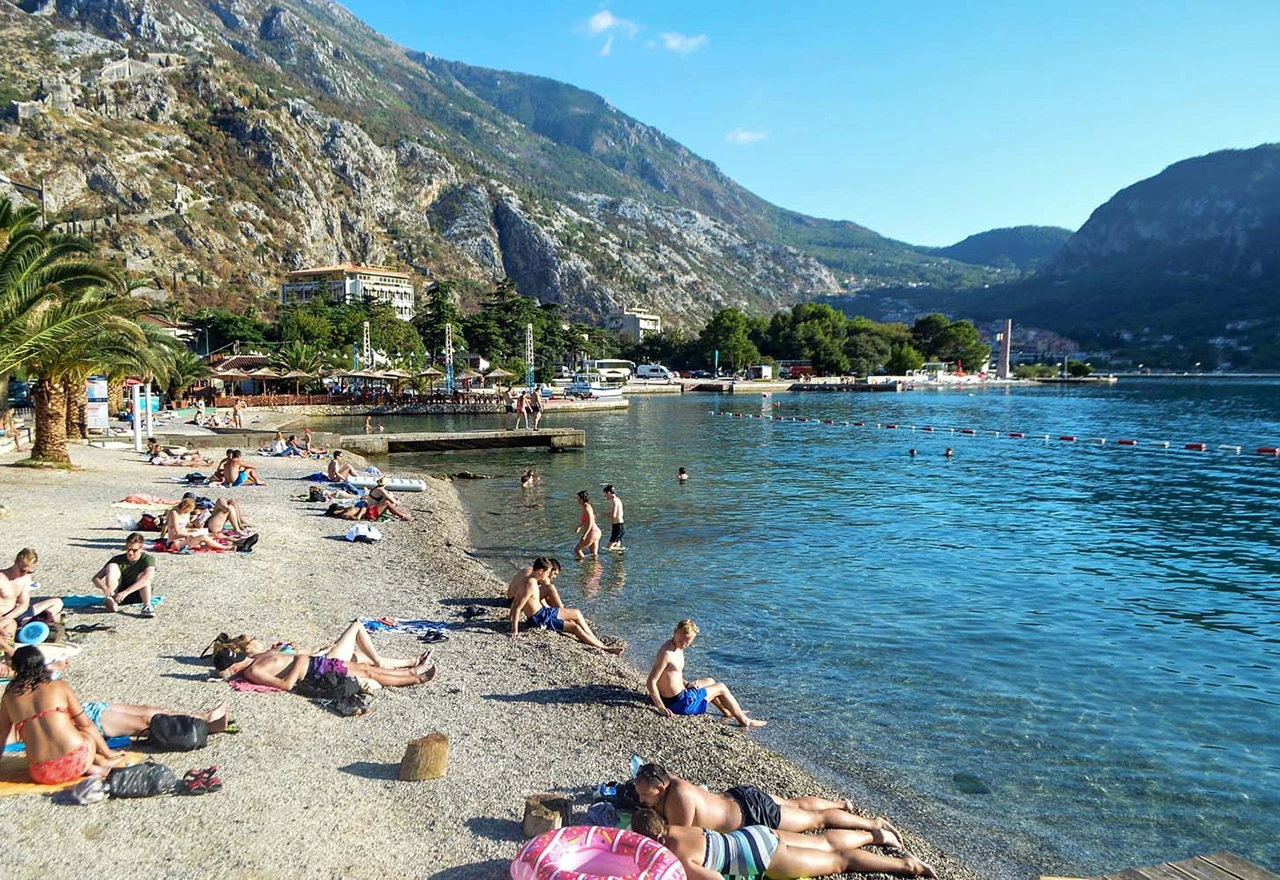 Cijepljeni turistički radnici nosit će bedževe