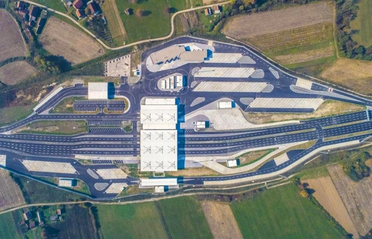 Gradiška svojom pozicijom i pristupačnošću postaje idealno mjesto za shopping
