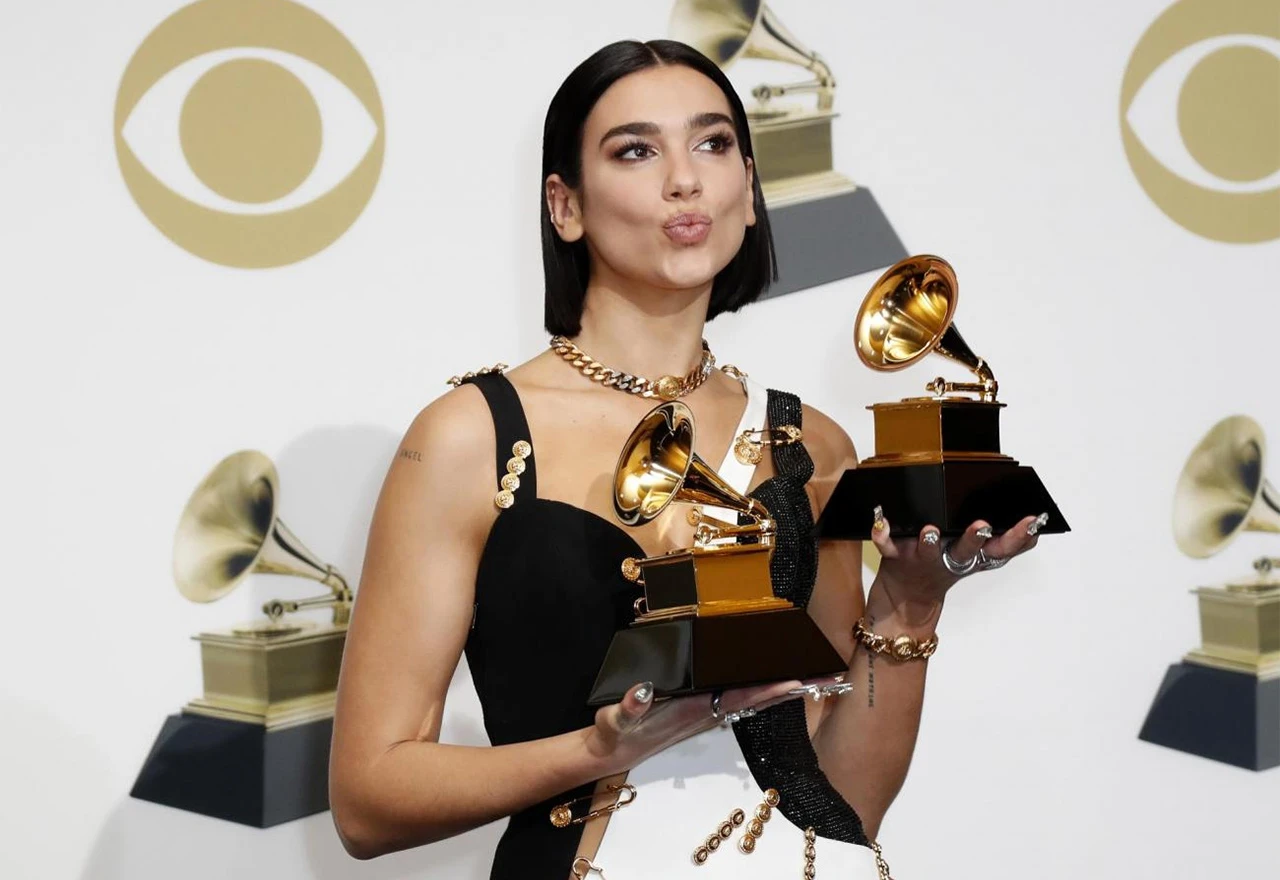 Brit Awards: Taylor Swift Global Icon, Dua Lipa uzela dvije nagrade