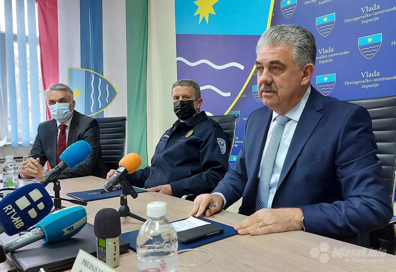 Herceg od Faladžića traži iscrpnu informaciju o padu servera i isplati plaća