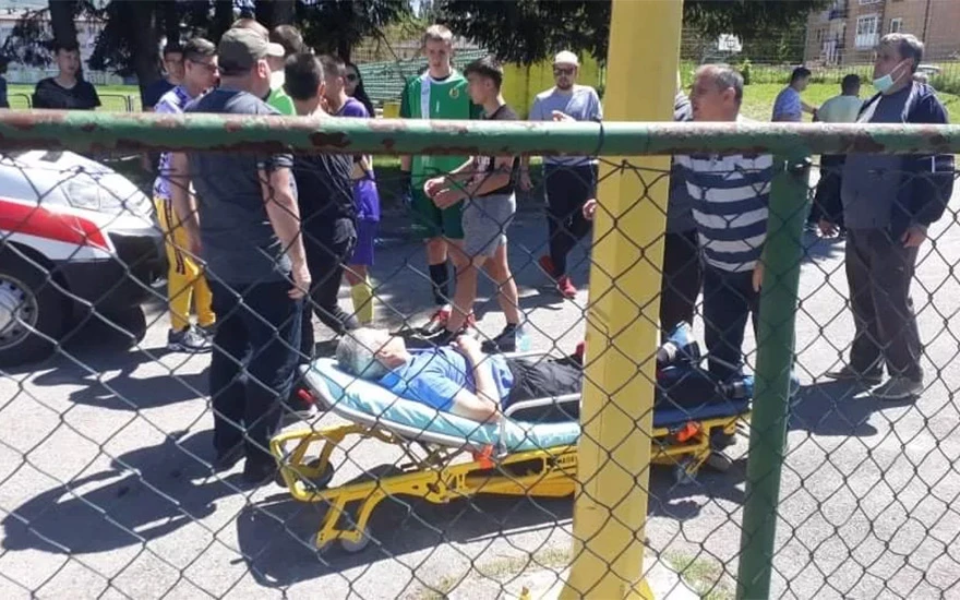 Masovna tučnjava: Tukli se juniori, uletjeli roditelji…