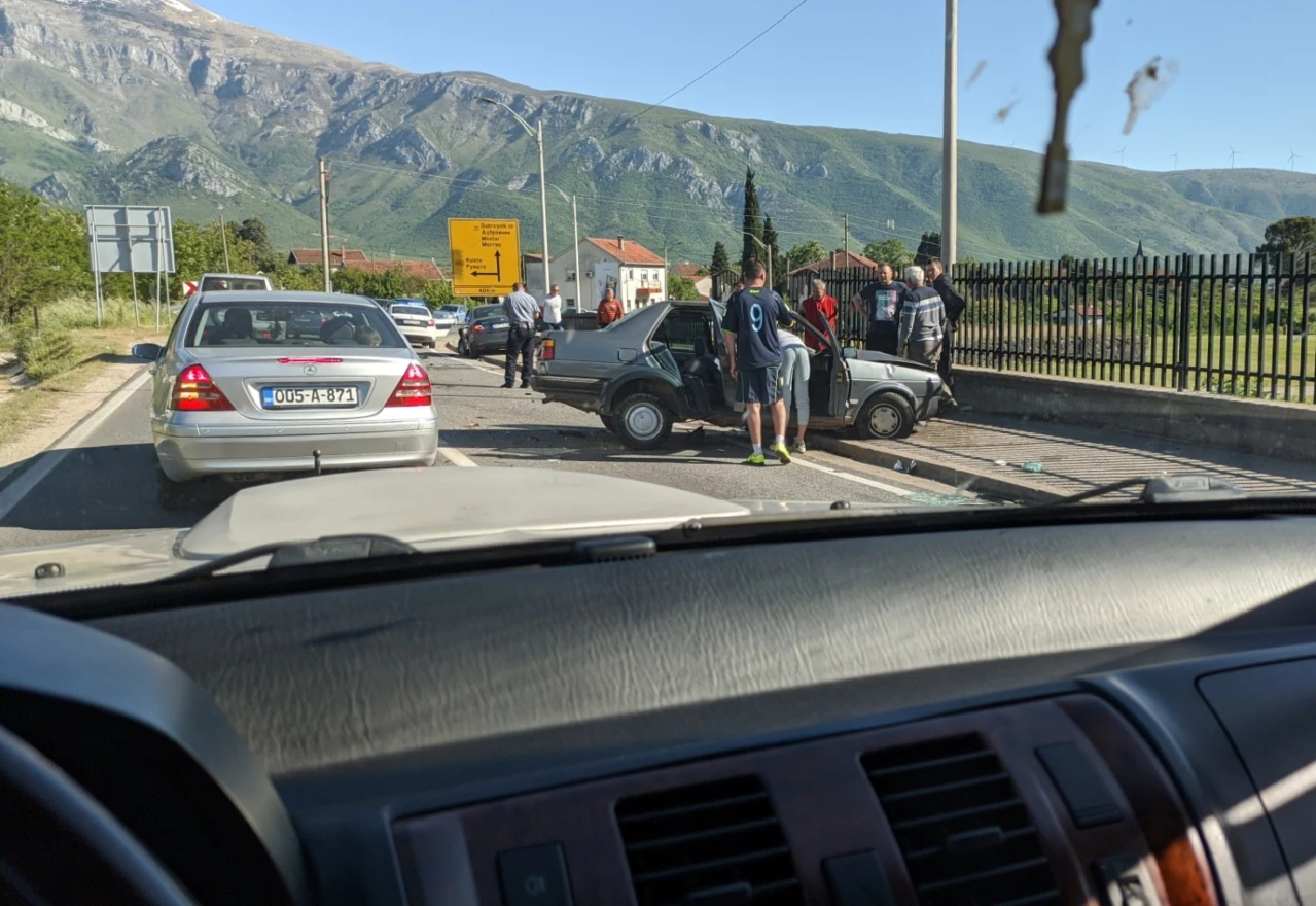 Željuša: Dvije osobe teže ozlijeđene u prometnoj nesreći