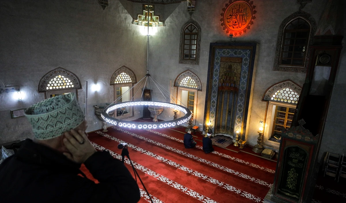 Muslimani večeras obilježavaju mubarek noć Lejletu-l-kadr