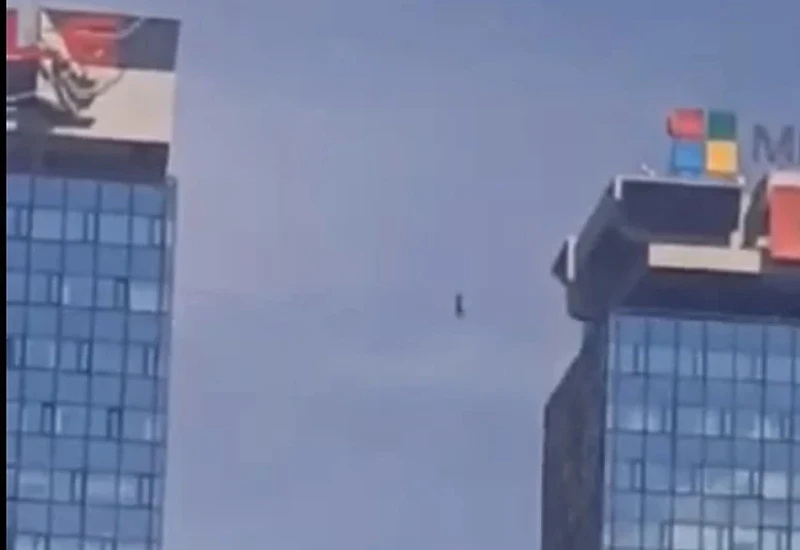 Muškarac u Sarajevu 'prošetao nebom'