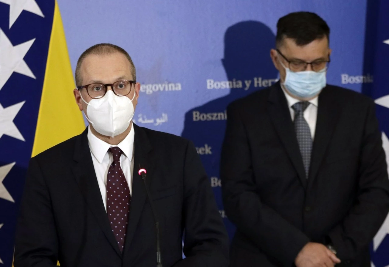Živimo li u istom svijetu? WHO pohvalio premijere u BiH, ministre zdravlja…