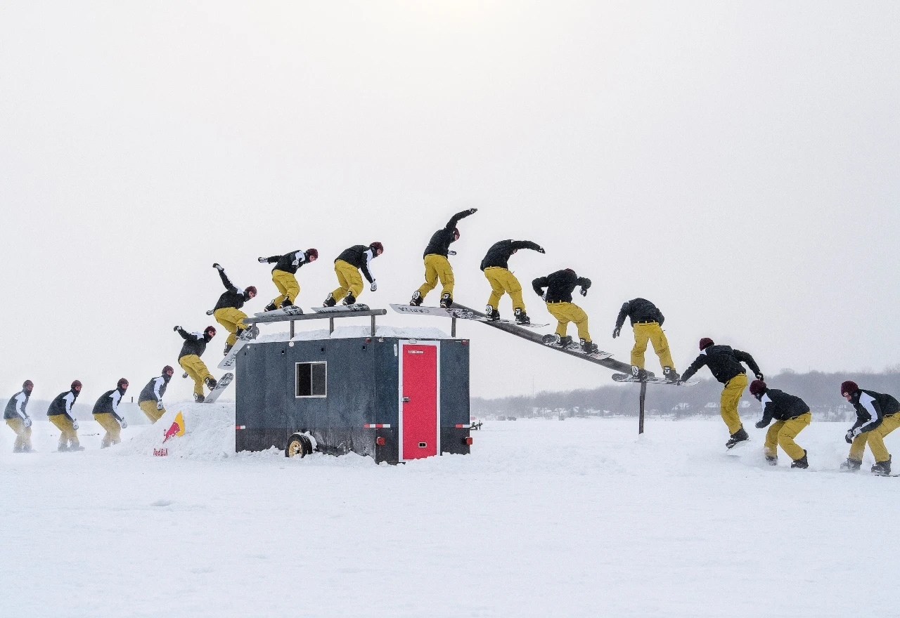 Snowboarding na zaleđenom jezeru