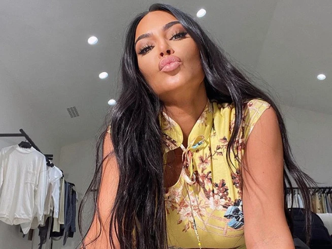 Želiš šiške kakve nose Jennifer Lopez i Kim Kardashian?