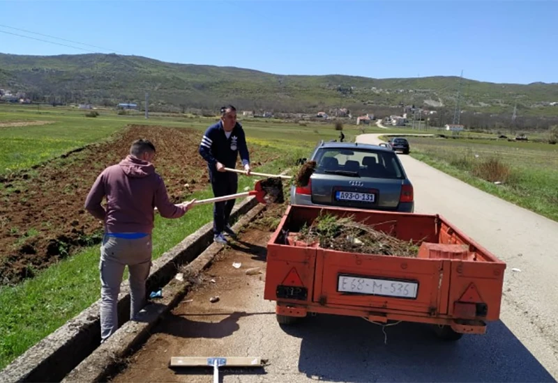 Kočerin: Očišćen kanal, slijedi čišćenje igrališta