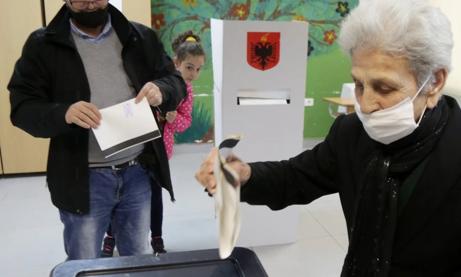 Izlazne ankete: Albanski vladajući socijalisti pobjednici izbora
