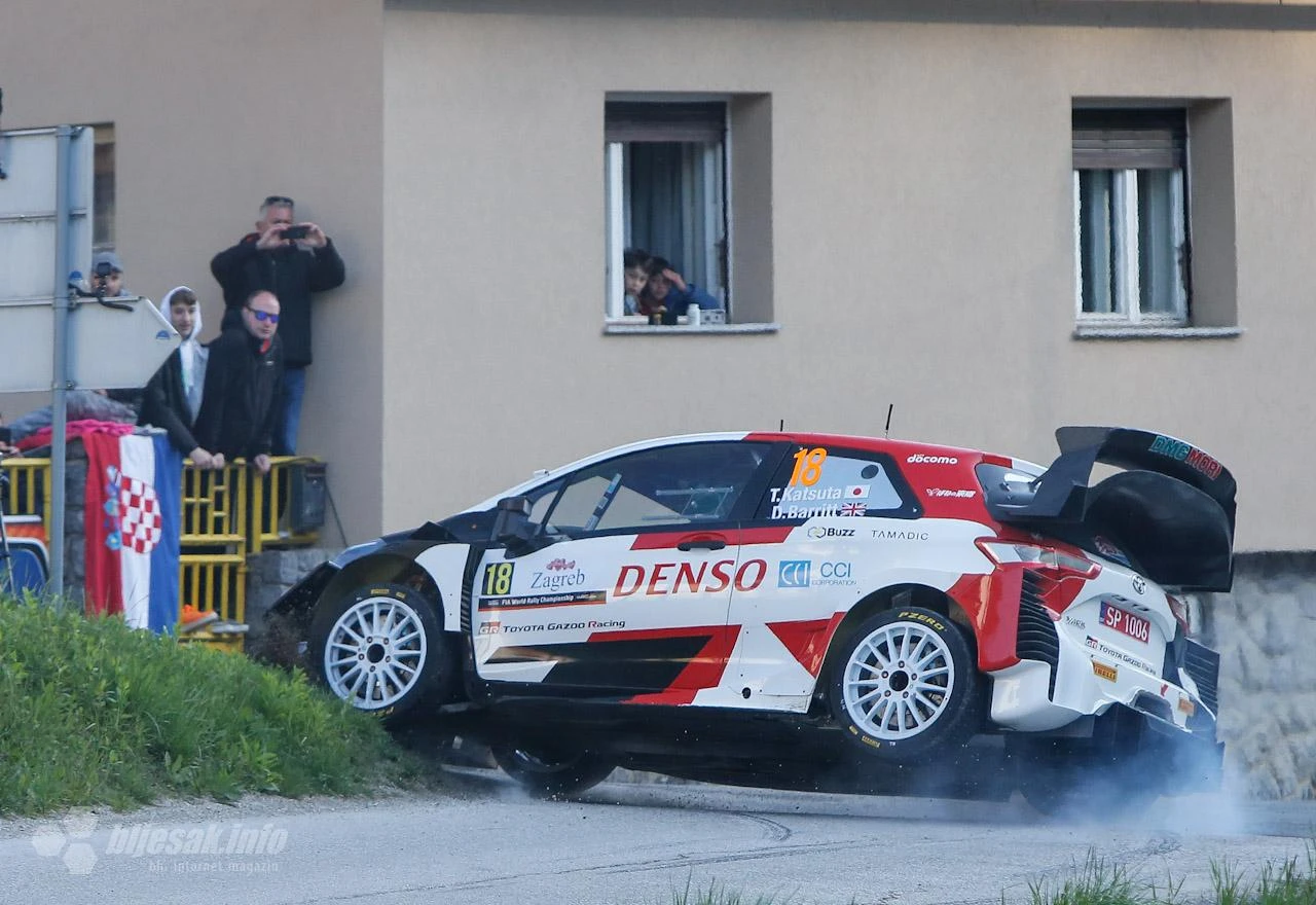 WRC Hrvatska: Neuville vodio, ali je prvo mjesto prepustio Ogieru 