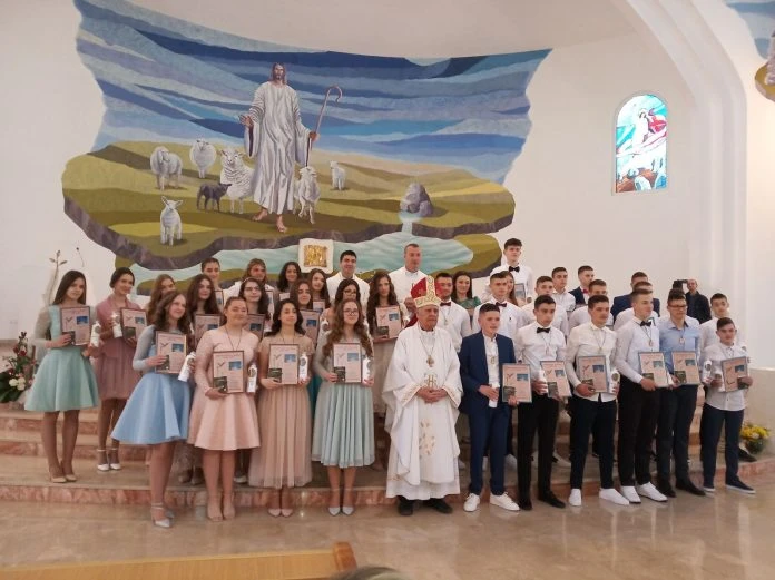 Mostar: Slavlje sv. krizme u župi Cim-Ilići