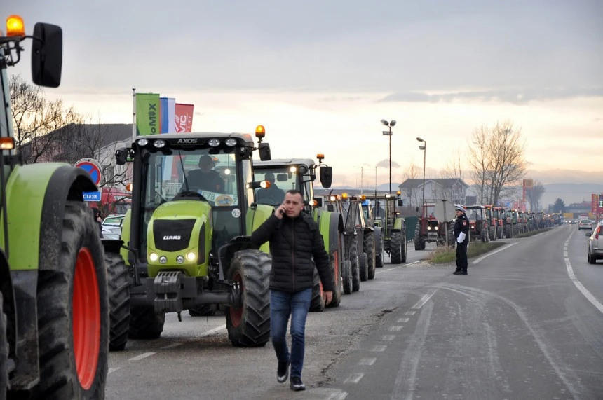 Ministri iz FBiH tjeraju poljoprivrednike na ulice