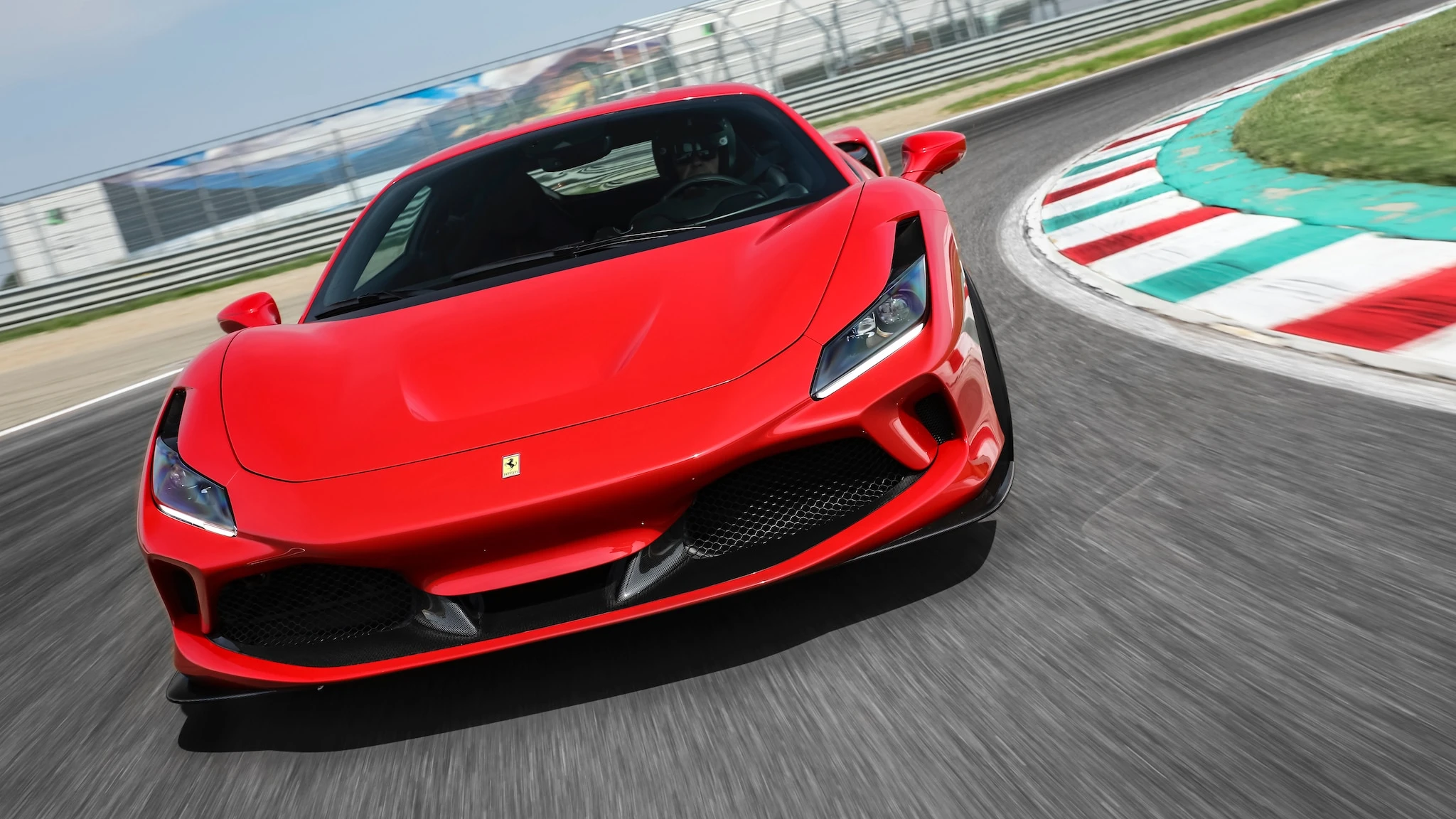 Stiže potpuno električni Ferrari