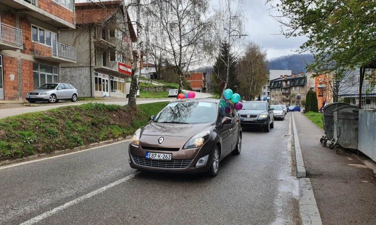 Online ili normalna nastava?